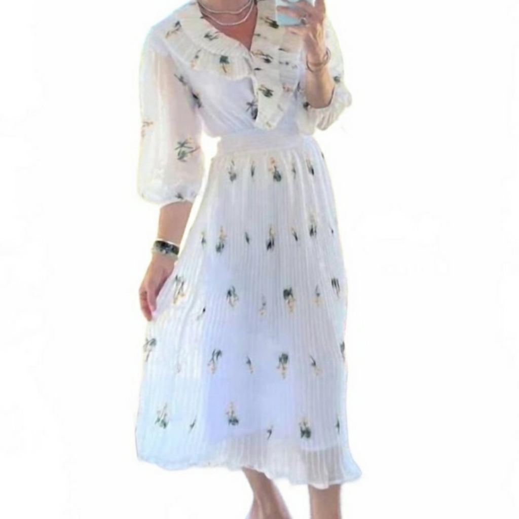 New Buru Blanche Midi Dress In White Daisy